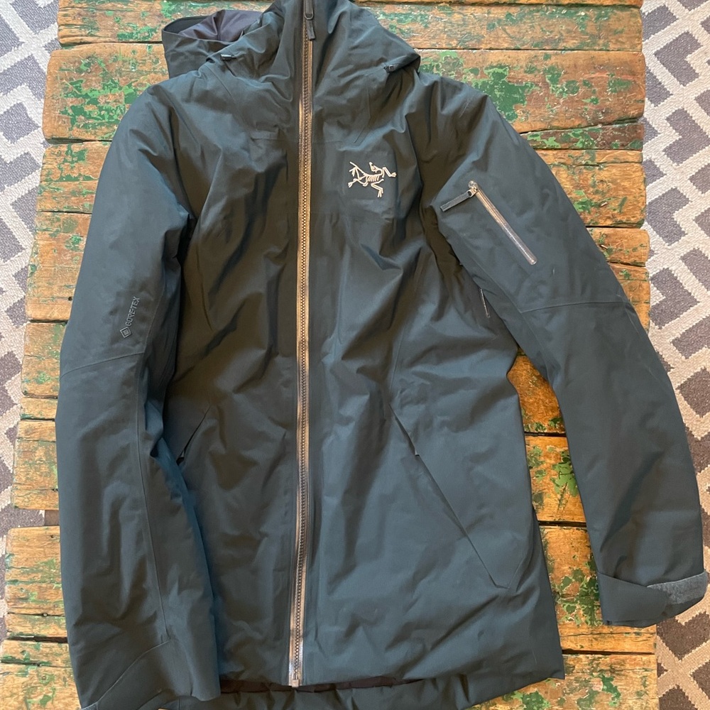 Arc'teryx Sentinel Insulated Jacket Small